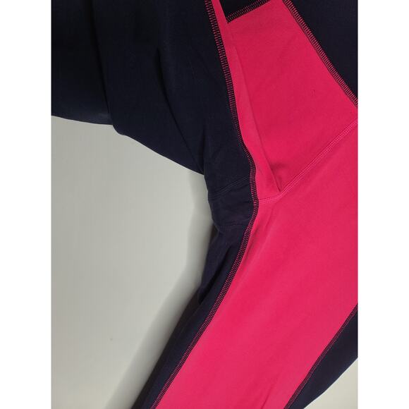 Athleta pink black capri leggings pants - medium - Picture 2 of 7